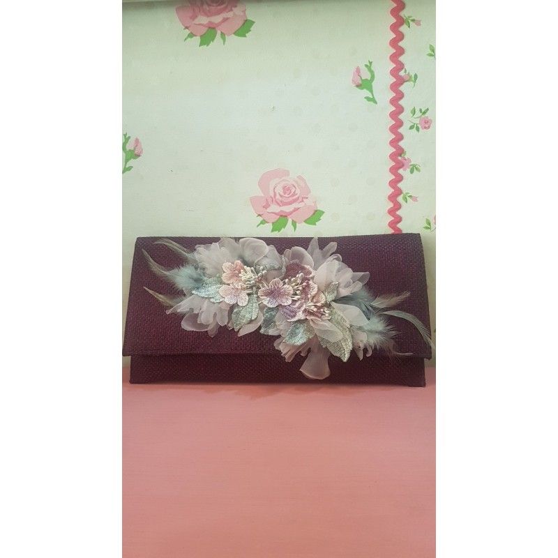 CARTERA MORADA INVITADA PERFECTA